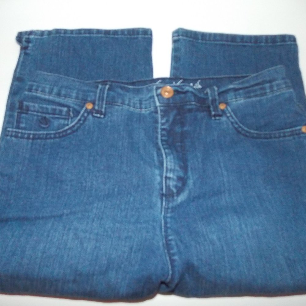 Gloria Vanderbilt Amanda skimmer capris size 4